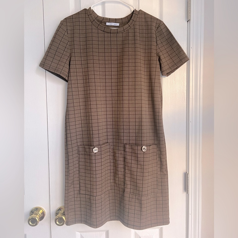Zara Trafaluc Dress with 2 front pockets